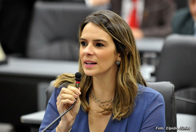 Júlia Arruda assume Secretaria de Estado das Mulheres no RN