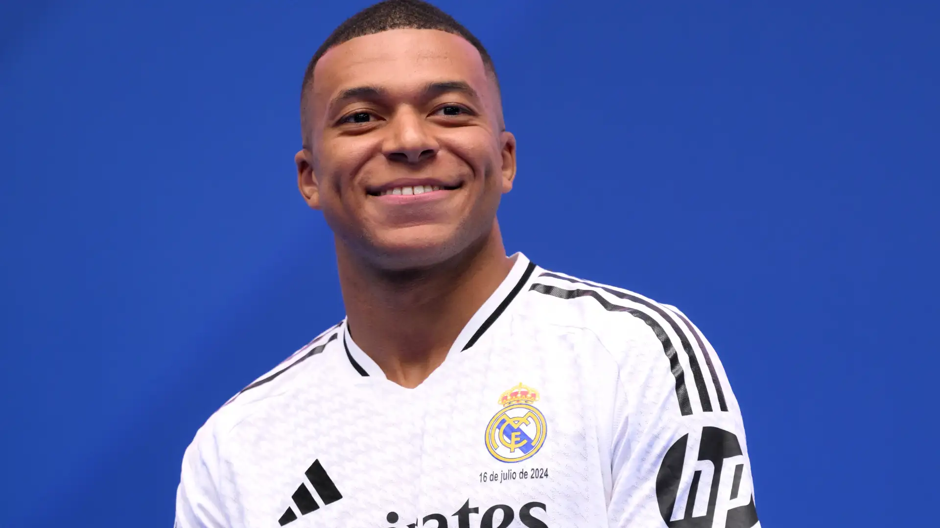 Salário de Mbappé supera folha inteira do Fluminense no Mundial