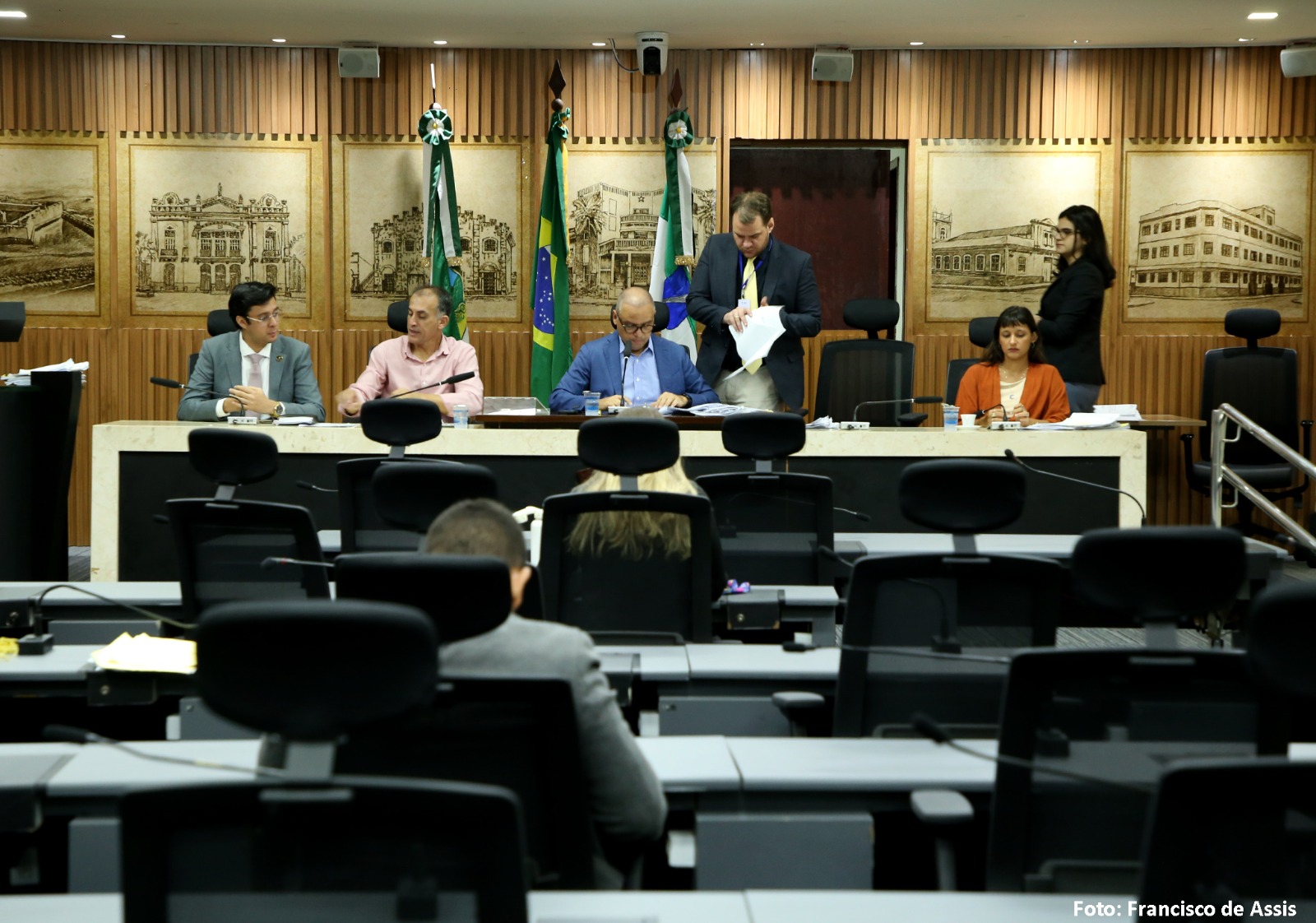 Comissão de Justiça da Câmara de Natal aprecia 12 projetos de lei