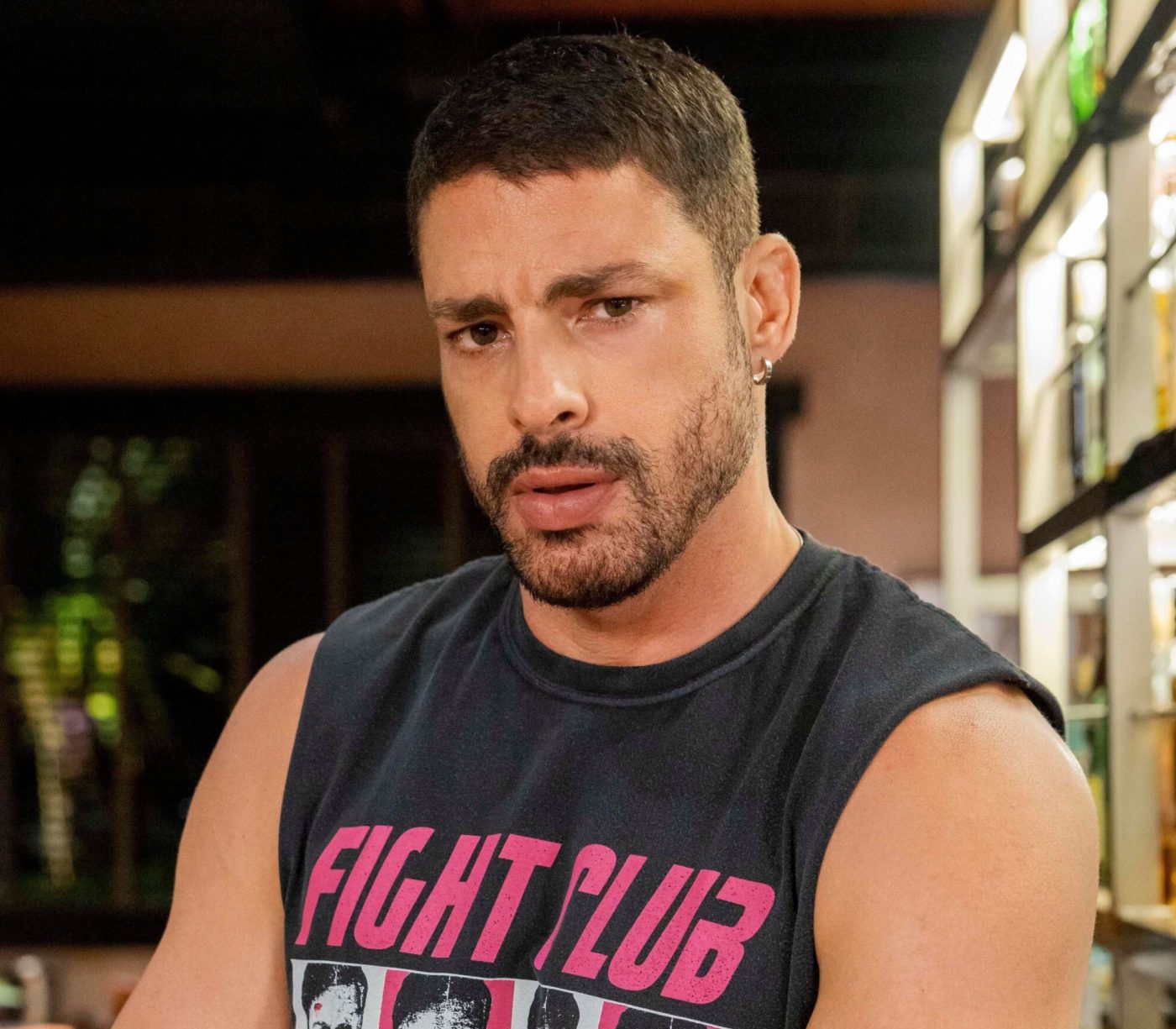 Cauã Reymond anuncia pausa na carreira após intensa rotina de gravações