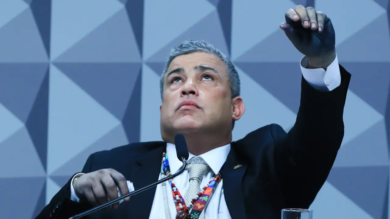 Presidente da Conafer é preso pela CPMI do INSS por falso testemunho