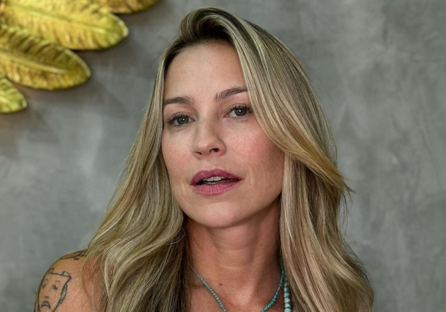 Cíntia Dicker nega rivalidade com Luana Piovani e fala sobre relação com filhos da atriz