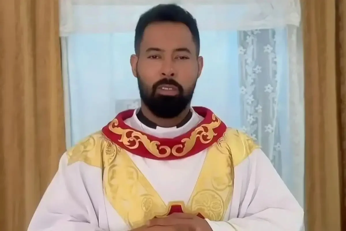 Padre é investigado após ser flagrado com noiva de fiel em casa paroquial no MT