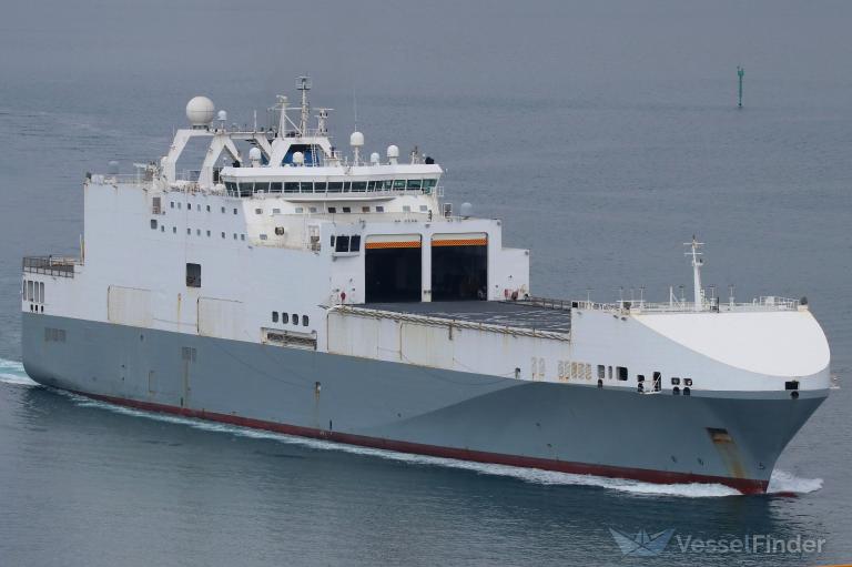 Navio militar dos EUA operando no Caribe chama atenção por ações discretas