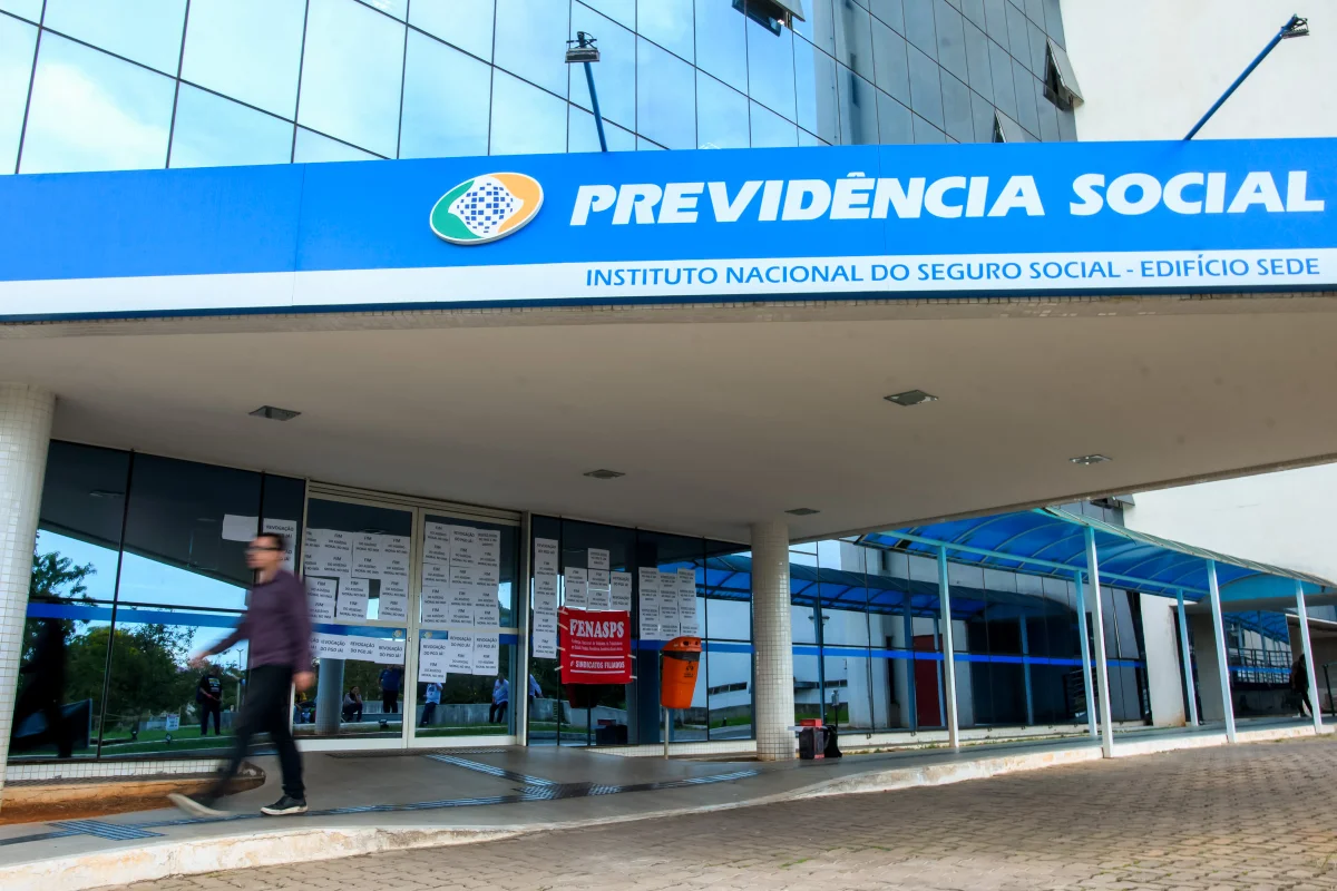 Mais de 1 milhão de segurados ainda não solicitaram ressarcimento do INSS