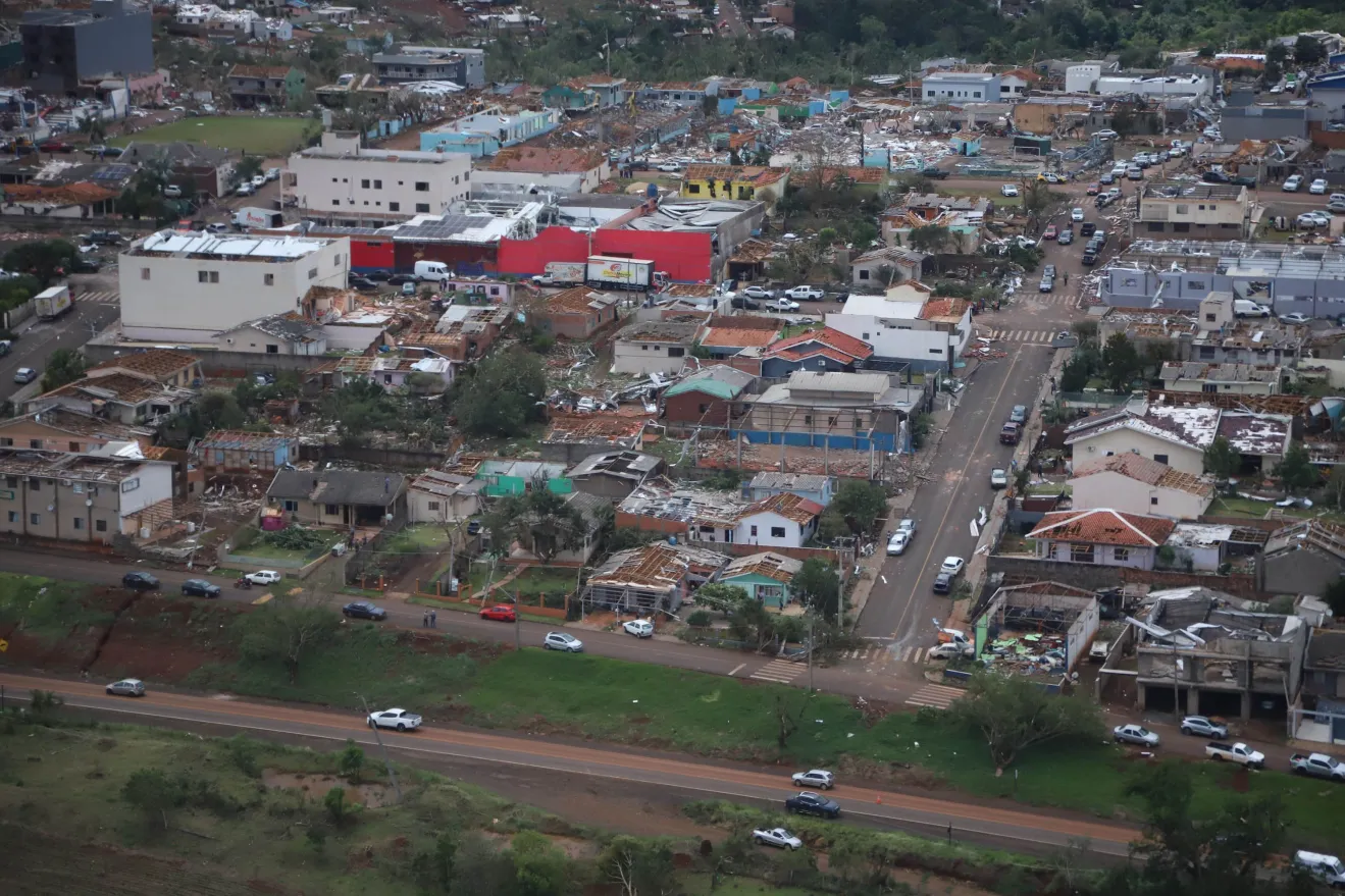 Paraná confirma sétima morte após série de tornados que devastaram cidades