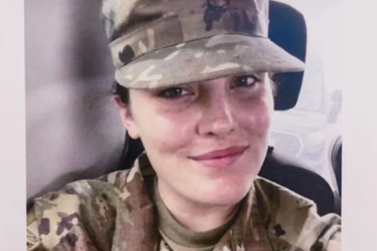 Morre militar atingida em ataque investigado como terrorismo em Washington