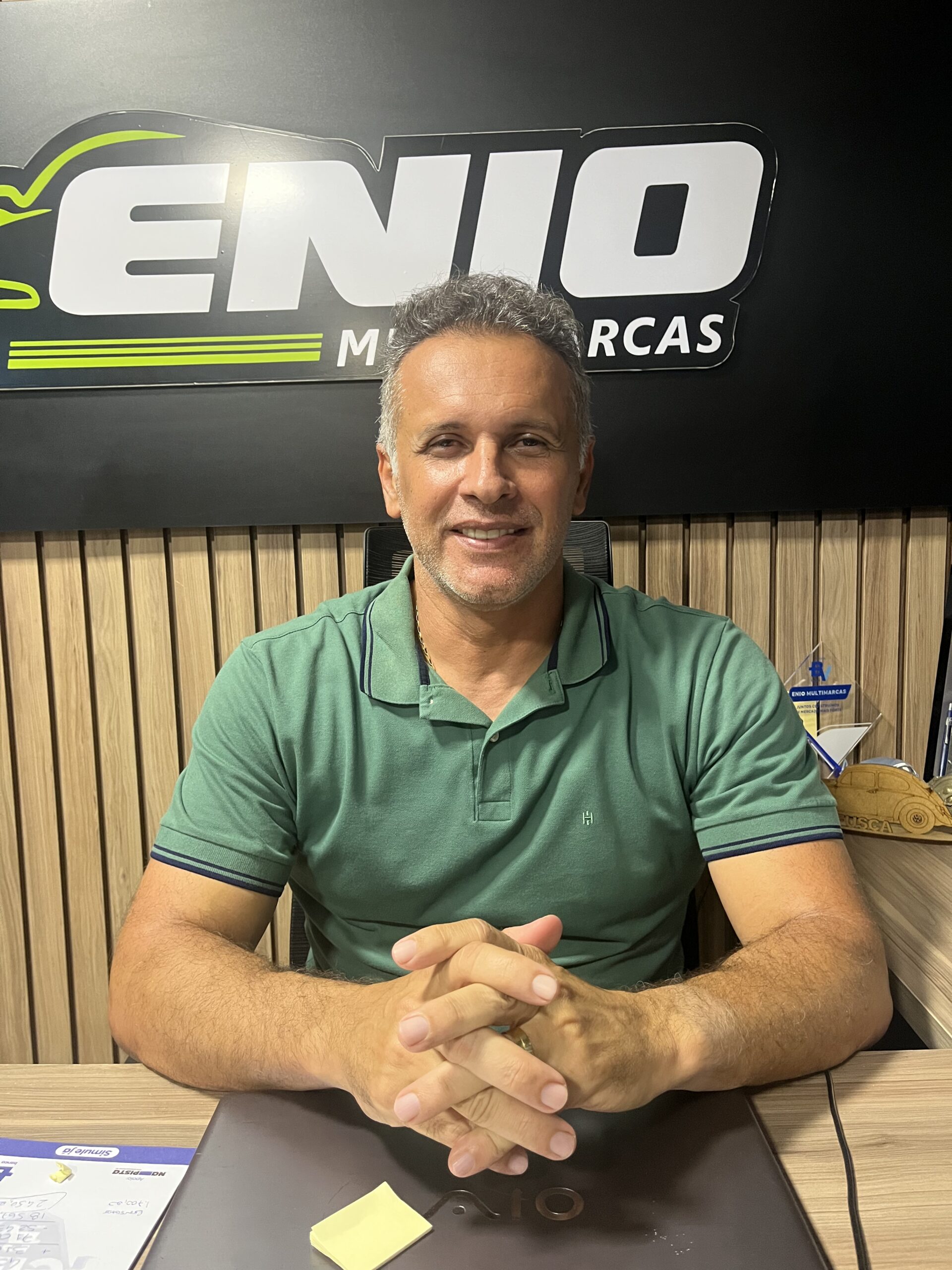 De funcionário a dono do próprio negócio: a trajetória da Enio Multimarcas no Show Auto Mall