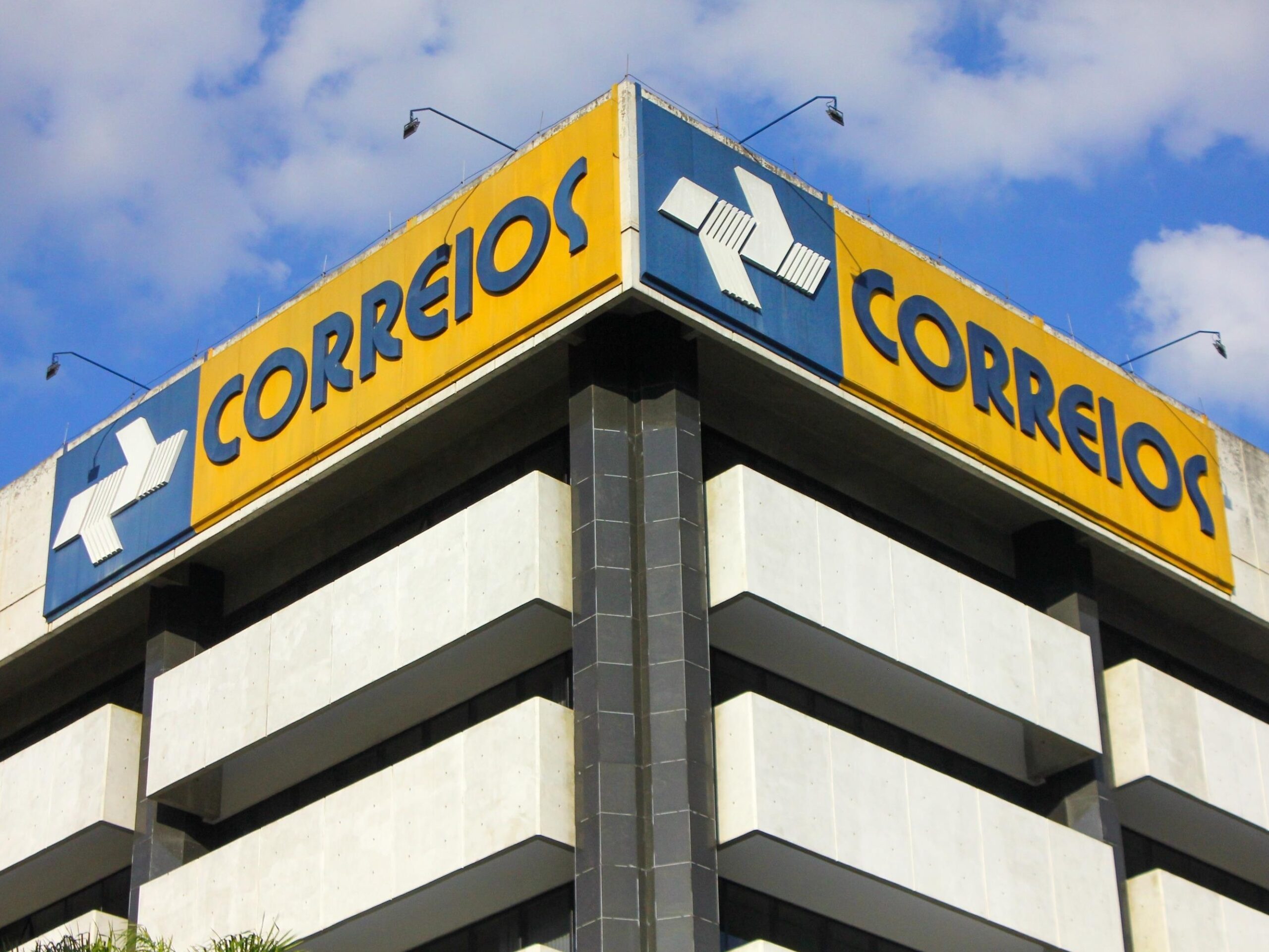 Correios registram prejuízo de R$ 6,4 bilhões em 2025 e acumulam sequência negativa desde 2022