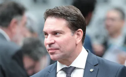 Ex-deputado é preso nos EUA após investigação conjunta identificar paradeiro na Flórida