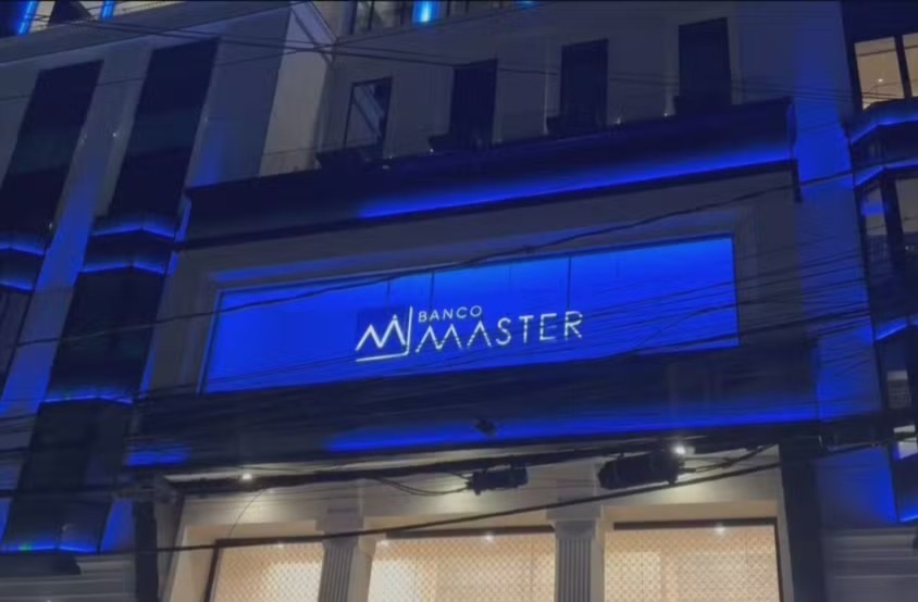 Banco Master lucra mais com venda de consignados do que com juros, apontam dados fiscais