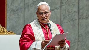 Papa critica gastos com guerras e acusa líderes de promoverem destruição