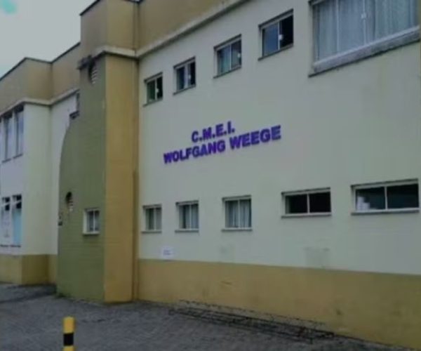 Pai leva bebê equivocada ao sair de creche e caso passa a ser investigado em SC