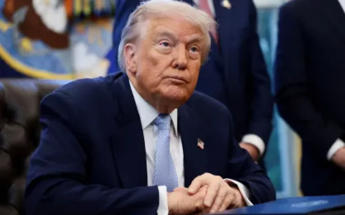 Trump quer remover benefícios de estrangeiros e reforça discurso contra imigração