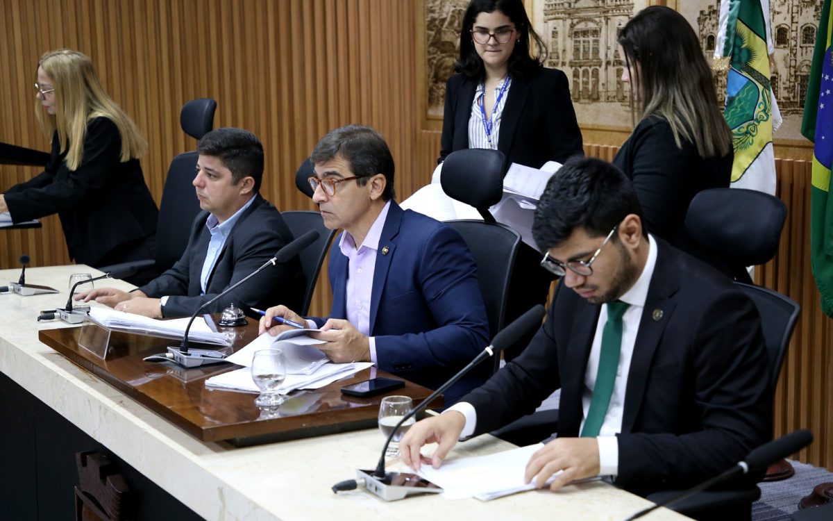 Comissão aprova projetos de combate à exploração sexual infantil ligados ao turismo