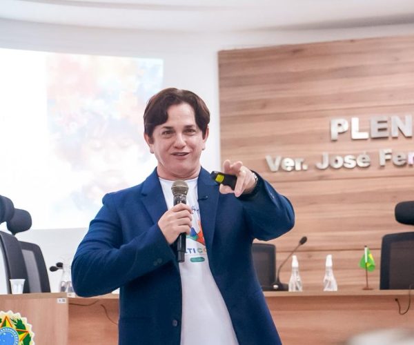 Câmara de São Miguel do Gostoso é pioneira em curso para atendimento a autistas