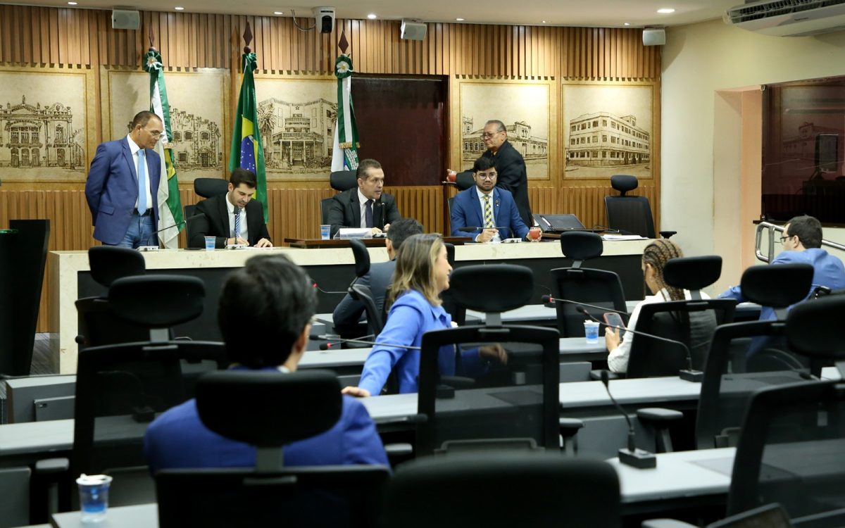 Câmara aprova nove projetos, incluindo operação de crédito com o BNDES