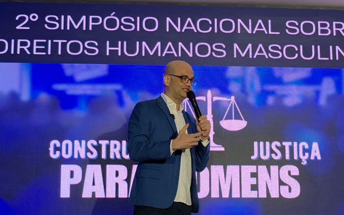Professor Carlos André participa do II Simpósio Nacional pelos Direitos Humanos Masculinos no Rio de Janeiro