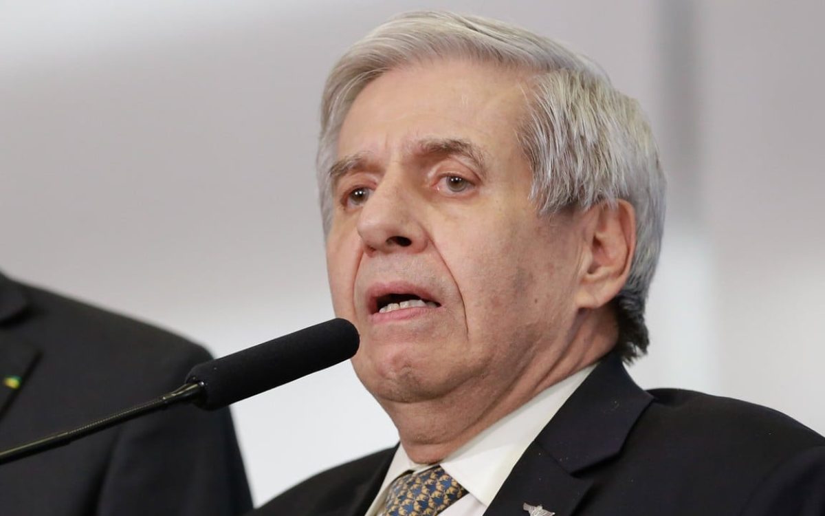 PGR apoia pedido de prisão domiciliar para general Heleno após diagnóstico de Alzheimer