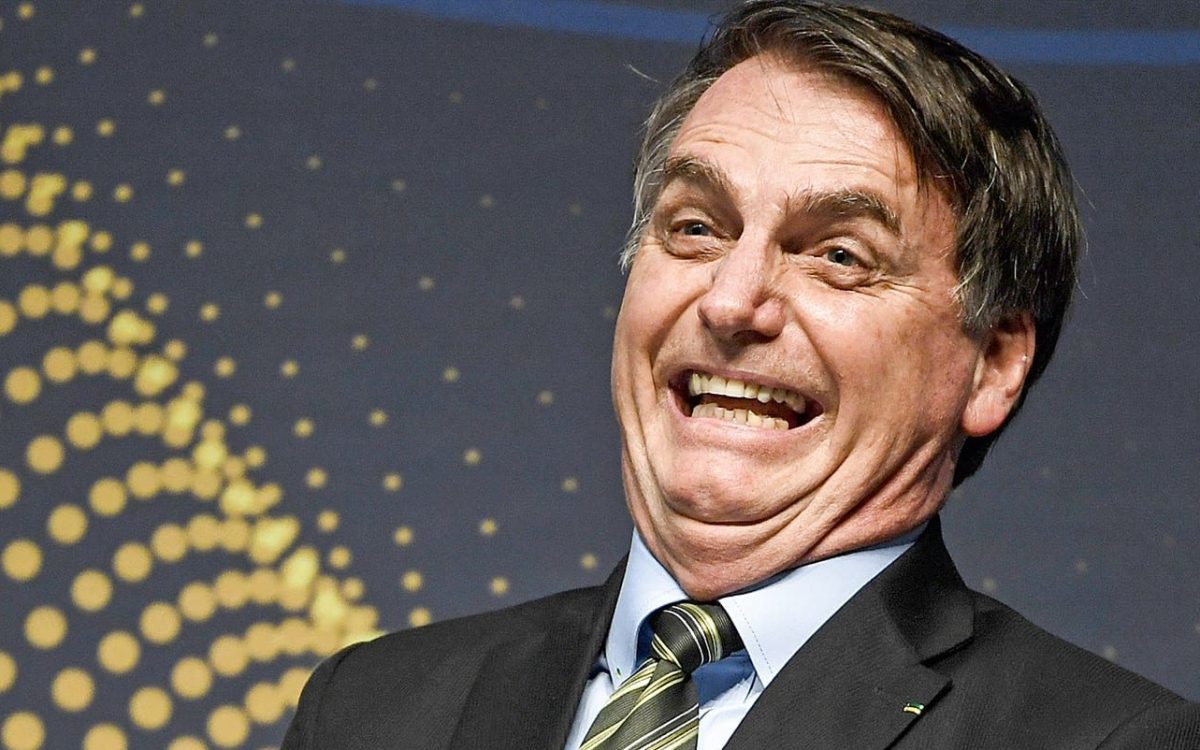 Relatório da PF aponta movimentação de R$ 30,5 milhões nas contas de Bolsonaro em um ano